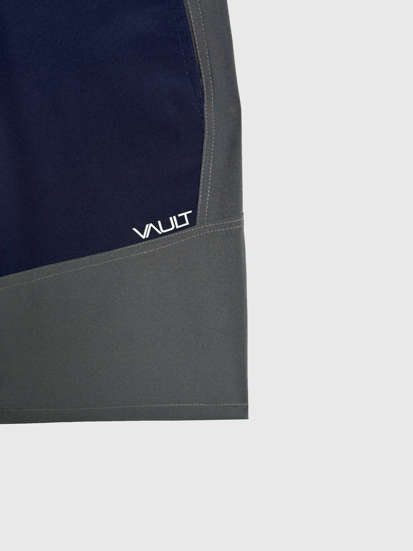 Wilderness Outdoor Shorts- Grey/Navy
